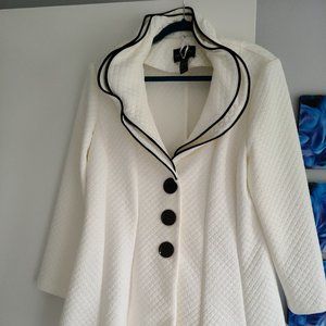 Frank Lyman Lightly Quilted Jacket - XL